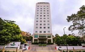 Hotel Lemon Tree Premier Ulsoor Lake Bangalore